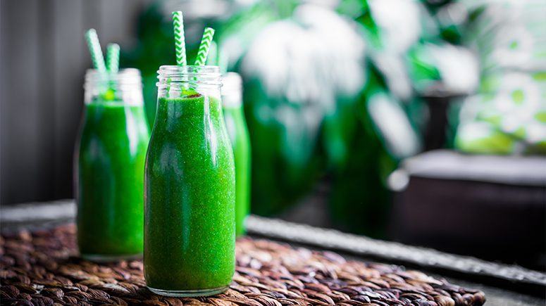 Vegan Meal Replacement Shakes: It’s a Green, Green World