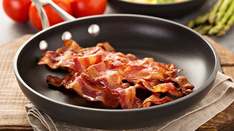 pan with bacon