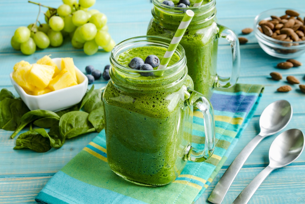 This Nutrient-Loaded Green Smoothie Is Perfect For The Spring 1